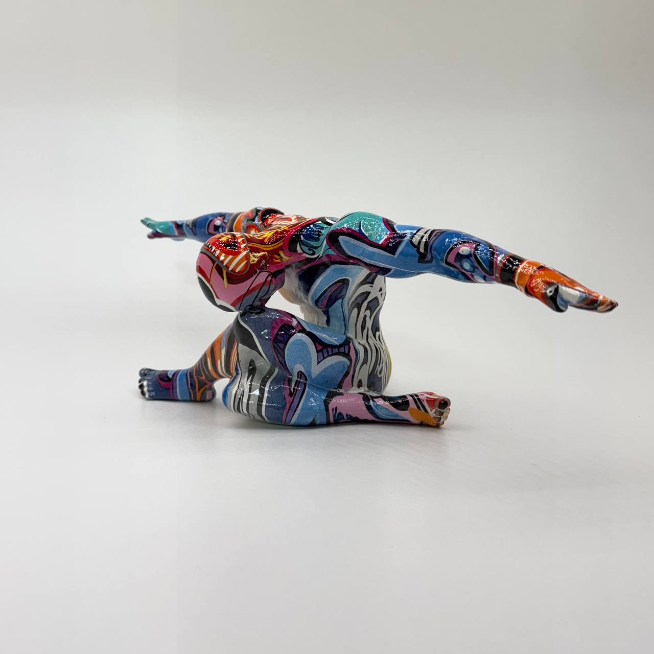 Turner Street-Art bunt 33cm Dekofigur