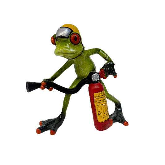 Frosch Feuerwehrmann mit Feuerlöscher