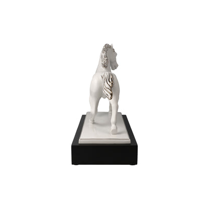 Goebel Studio 8 Skulptur "Gracieux Blanc" Pferdeskulptur