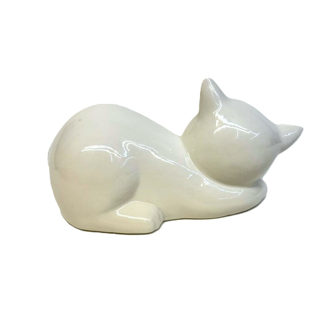 Katze Porzellan Weiß liegend 17cm