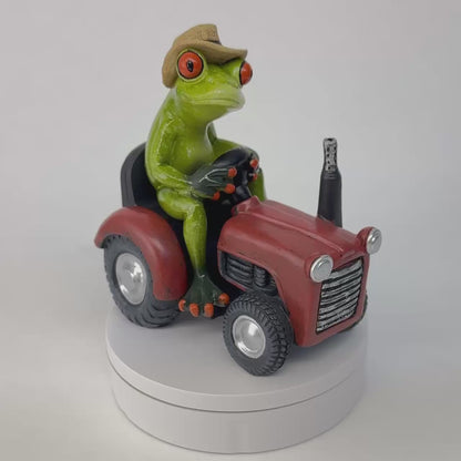 Frosch auf Traktor