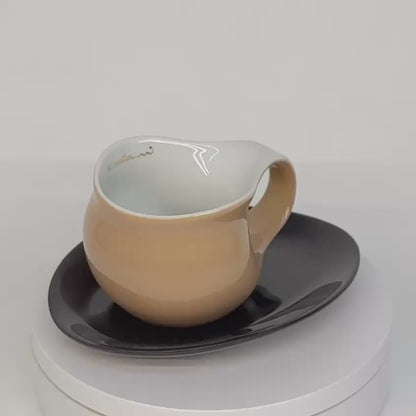 Luigi Colani Espresso Tasse mit Untertasse sand, beige