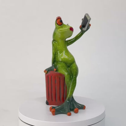 Frosch "Selfie-Queen auf Reisen"