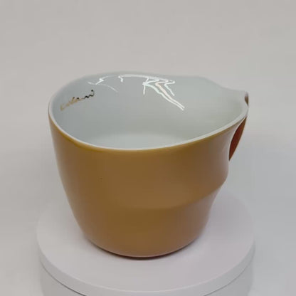 Luigi Colani Jumbotasse Sand/Beige 0,4l optional mit Untertasse