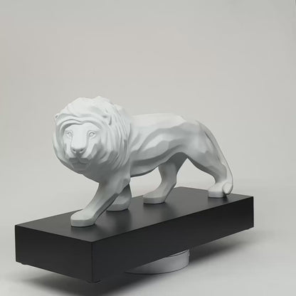 Goebel Studio 8 Skulptur "Lion Blanc" Löwenskulptur